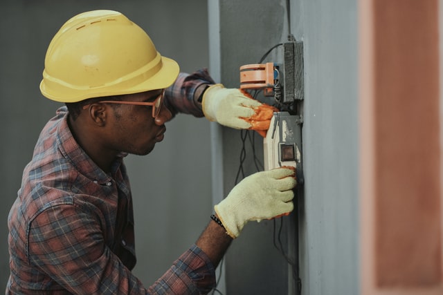 Can Arc Flash Happen in Residential Settings?
