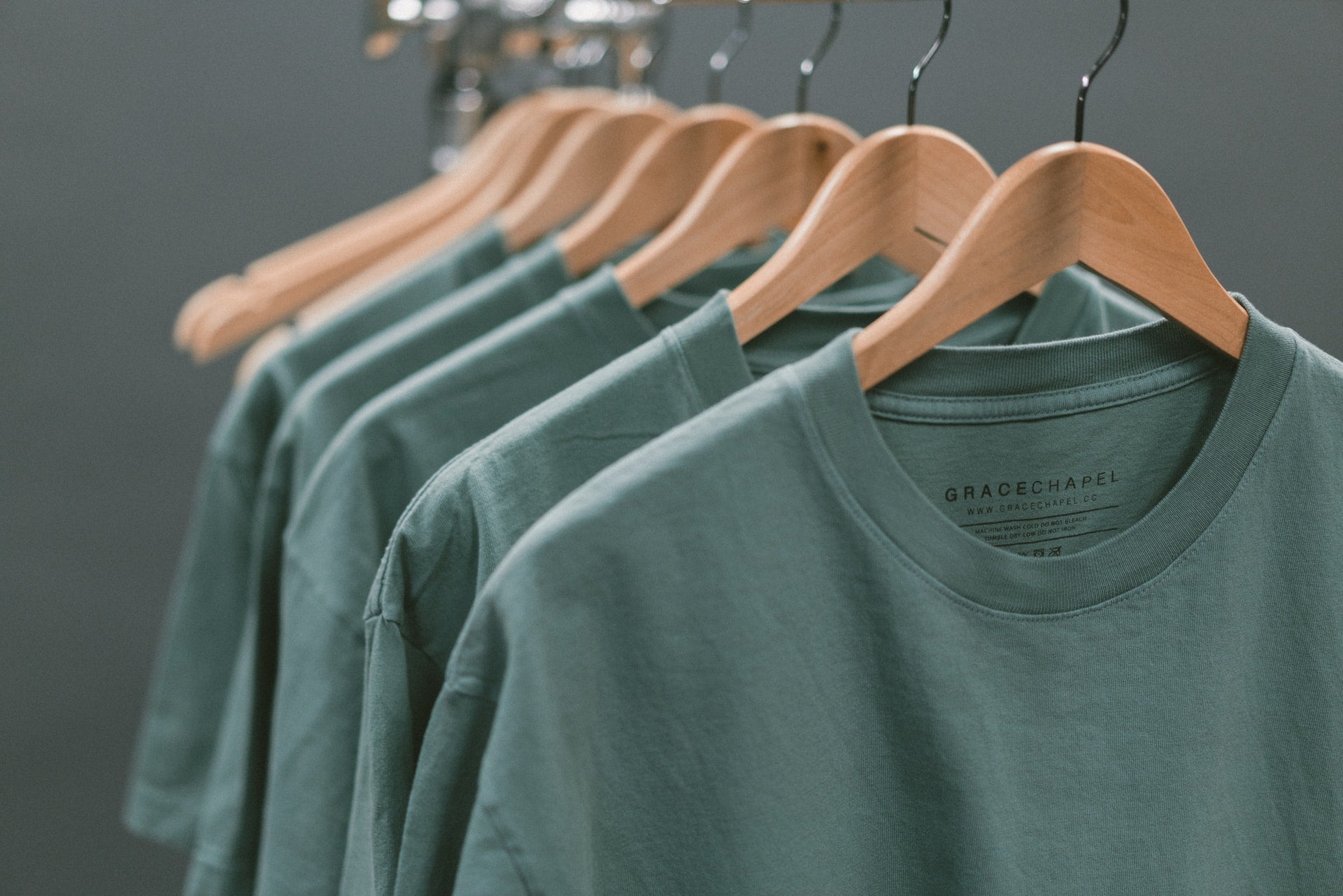 What’s better for bespoke workwear logos: embroidery or printing?